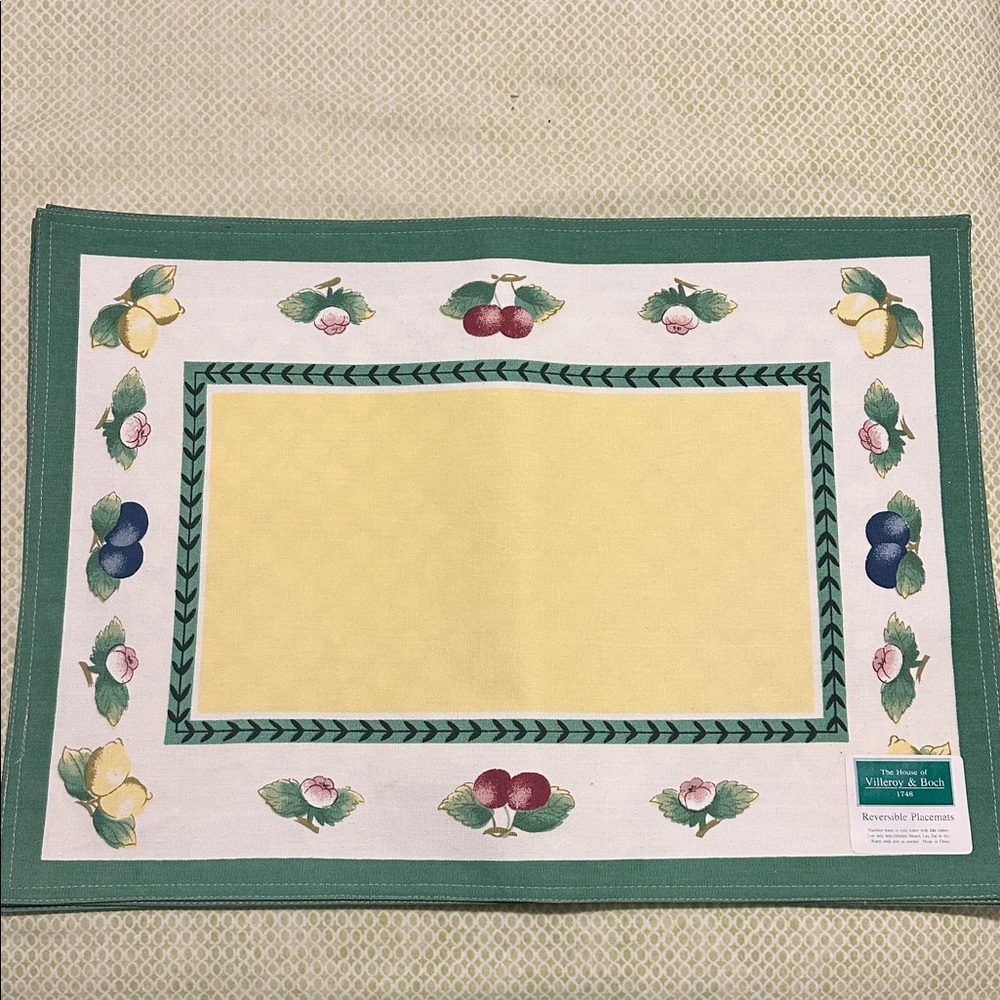 Villeroy & Boch Green and Yellow Fruit Placemat